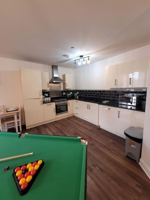 Spacious Leicester Apt With Free Parking, Sleeps 6 Lägenhet Exteriör bild